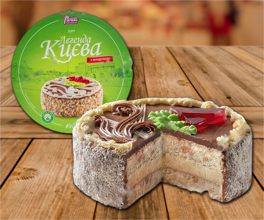 Layer cake with hazelnuts, quick-frozen