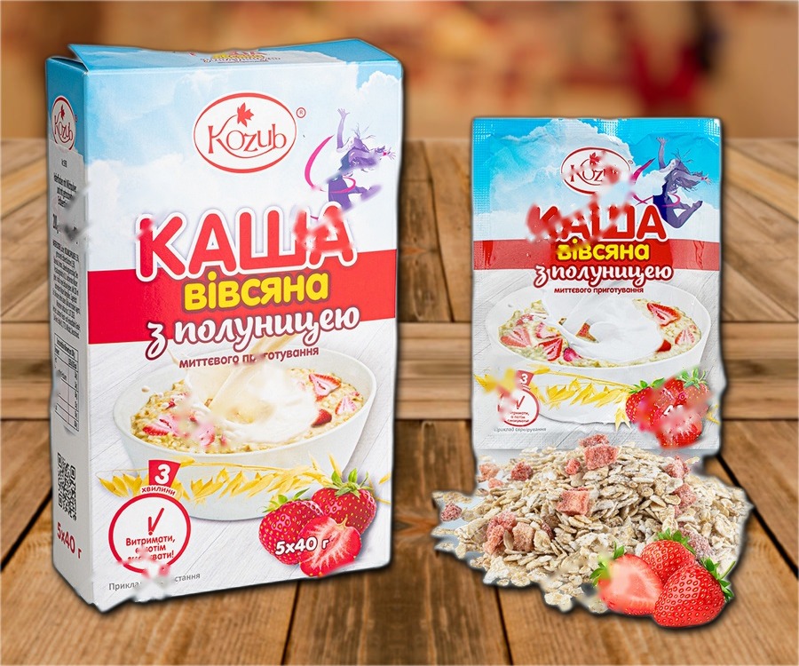 Oatmeal porridge with strawberries