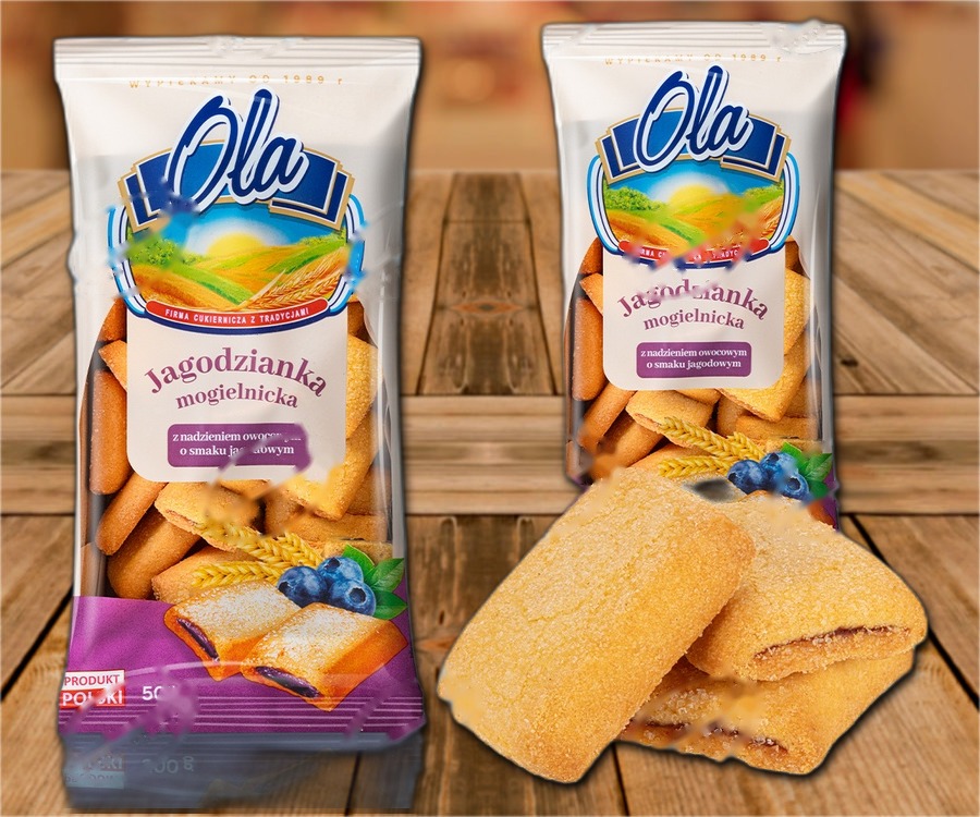 Biscuits with blueberry filling