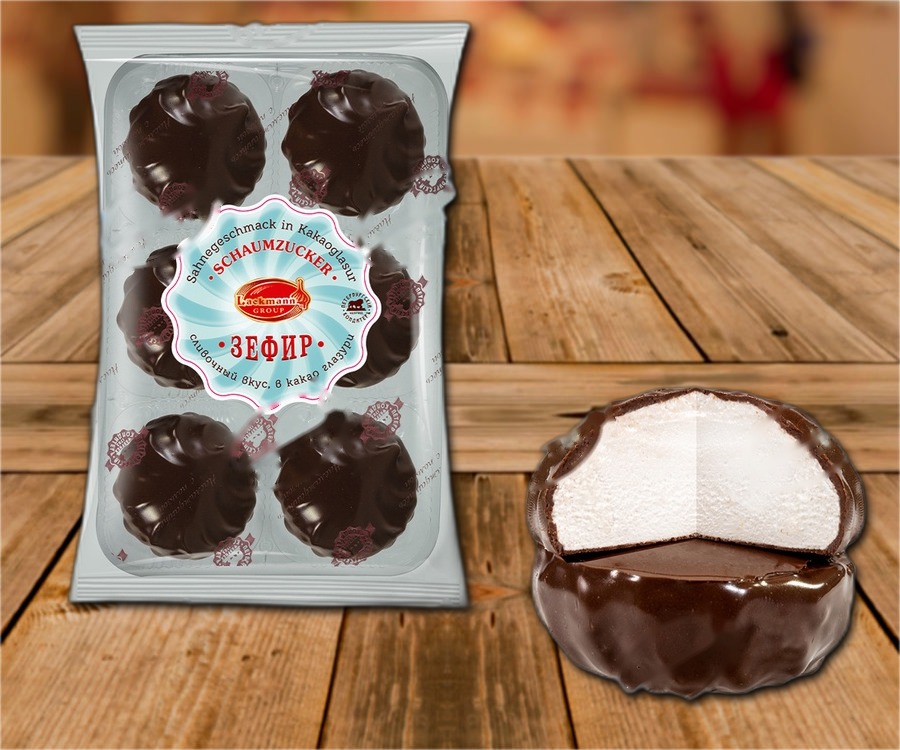 Foam confectionery with cream flavour in coating chocolate