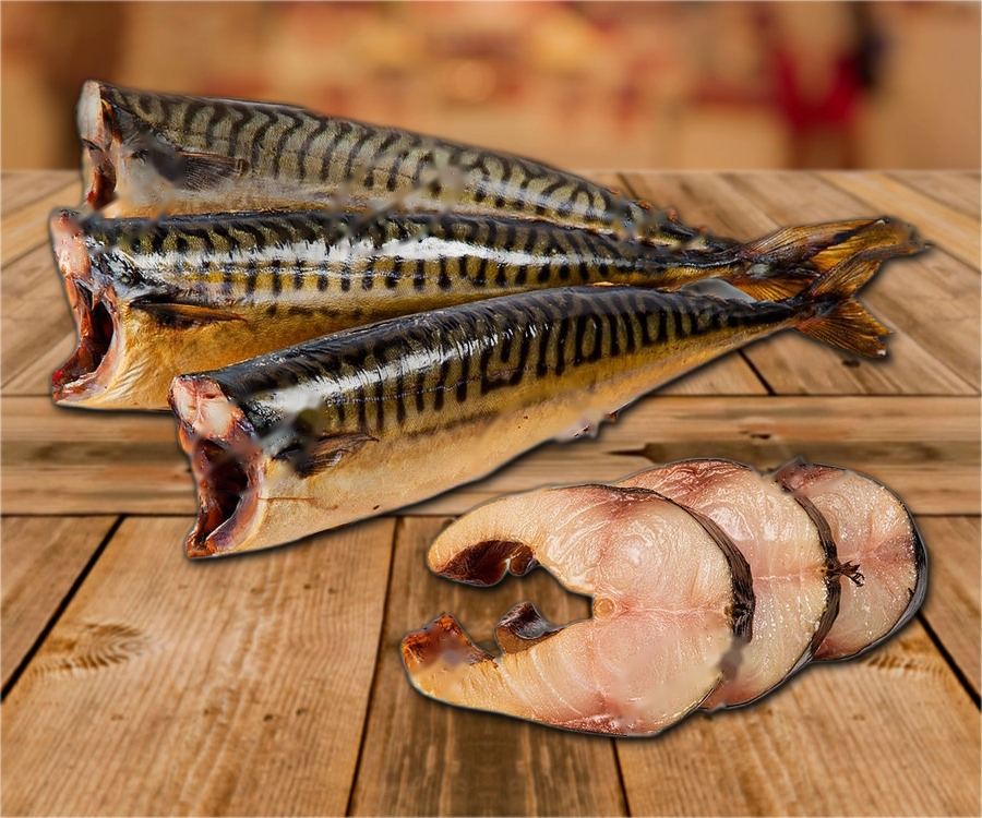 Mackerel cold smoked, headless, deep frozen