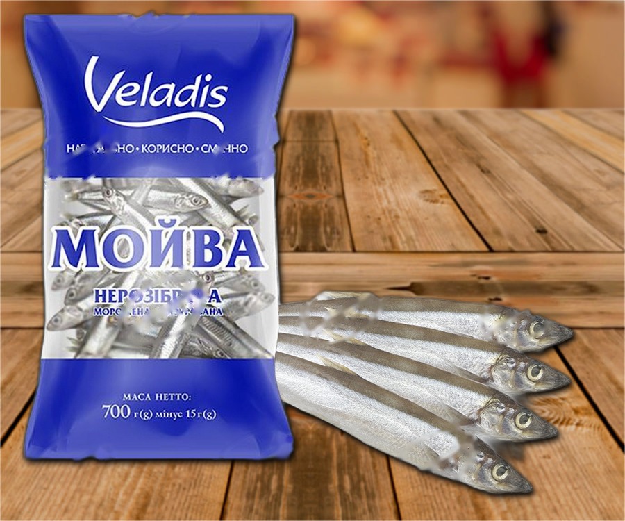 Capelin (Mallotus villosus) ungutted, for grilling