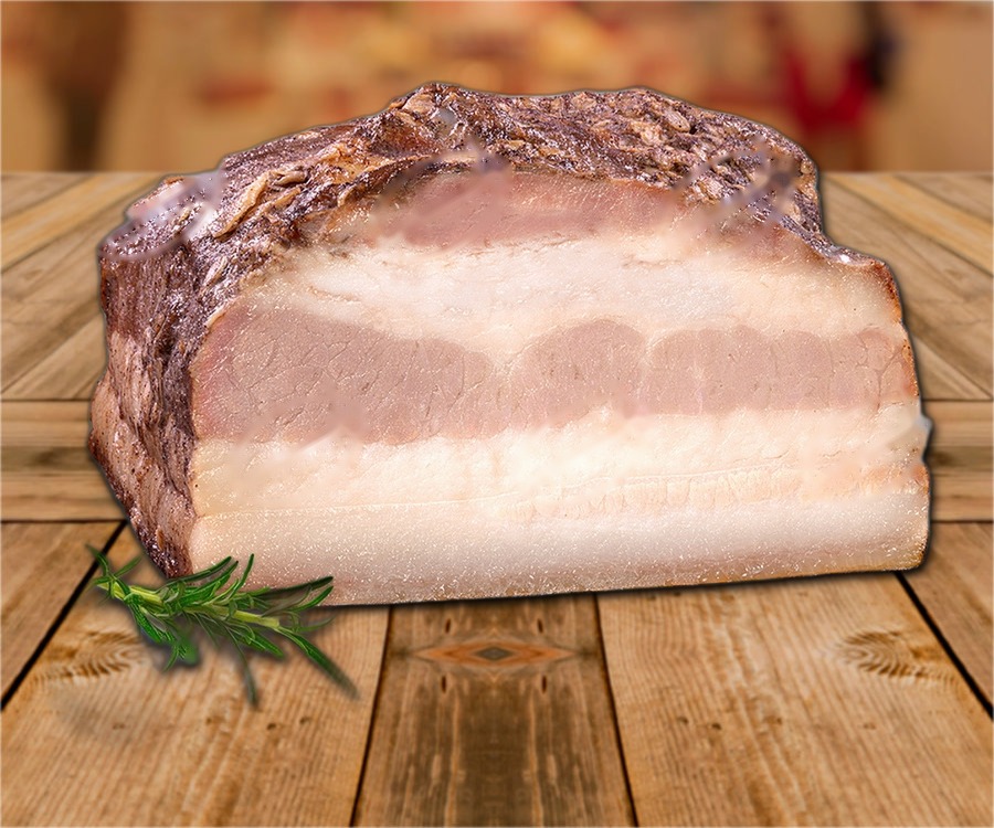 Pork belly "Salo Altaiskoje" with garlic