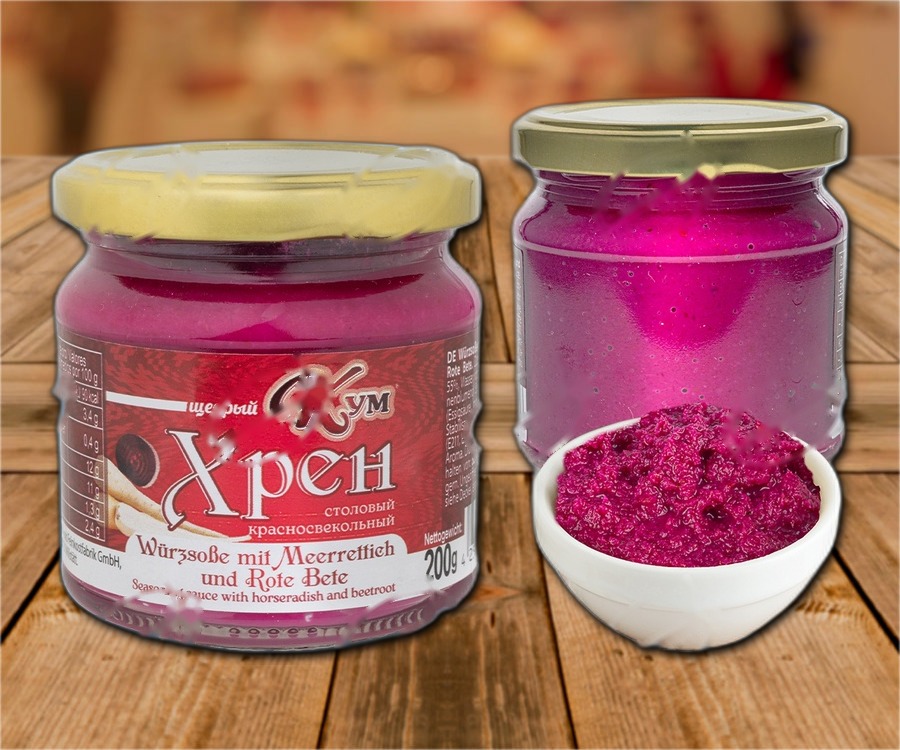 Seasoning sauce with horseradish and beetroot