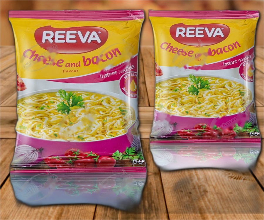 instant noodles with h cheese and bacon flavour