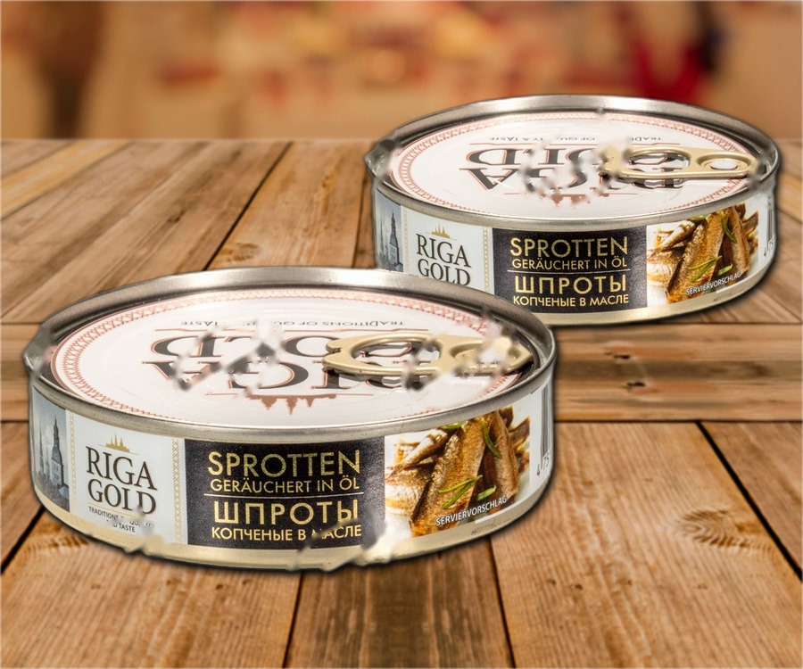 Smoked sprats (lat. Sprattus sprattus) in oil