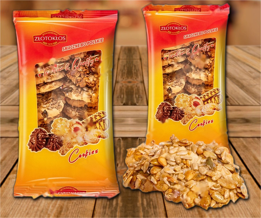 Biscuits with sunflower seeds and pumpkin seeds